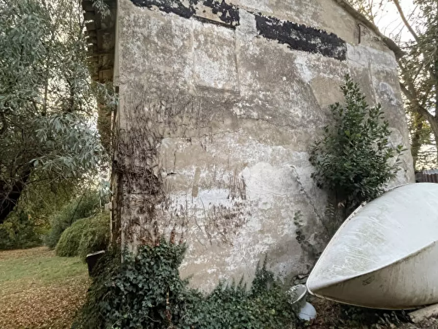 Immagine 12 di Rustico / casale in vendita  a Senigallia