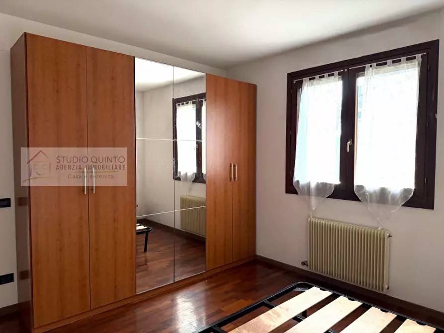 Immagine 15 di Appartamento in vendita  a Quinto Di Treviso