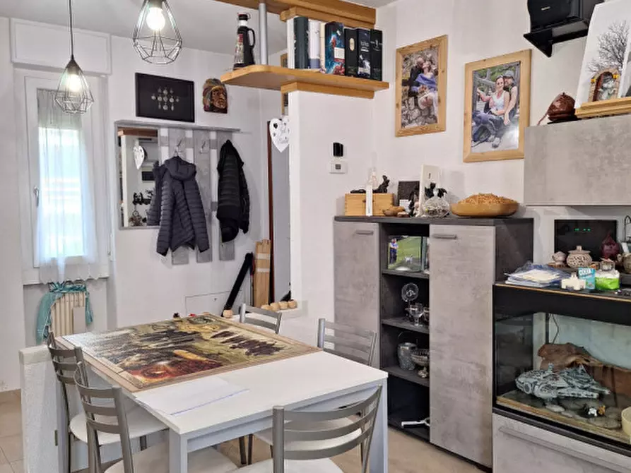 Immagine 8 di Appartamento in vendita  in Via Ugo Silvestri, n.52 a Malè