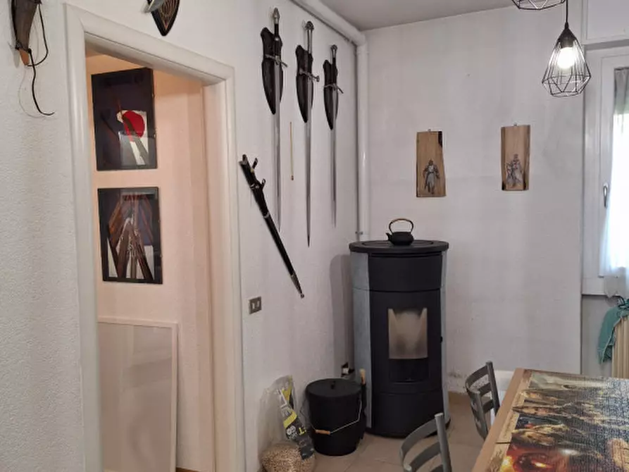 Immagine 13 di Appartamento in vendita  in Via Ugo Silvestri, n.52 a Malè