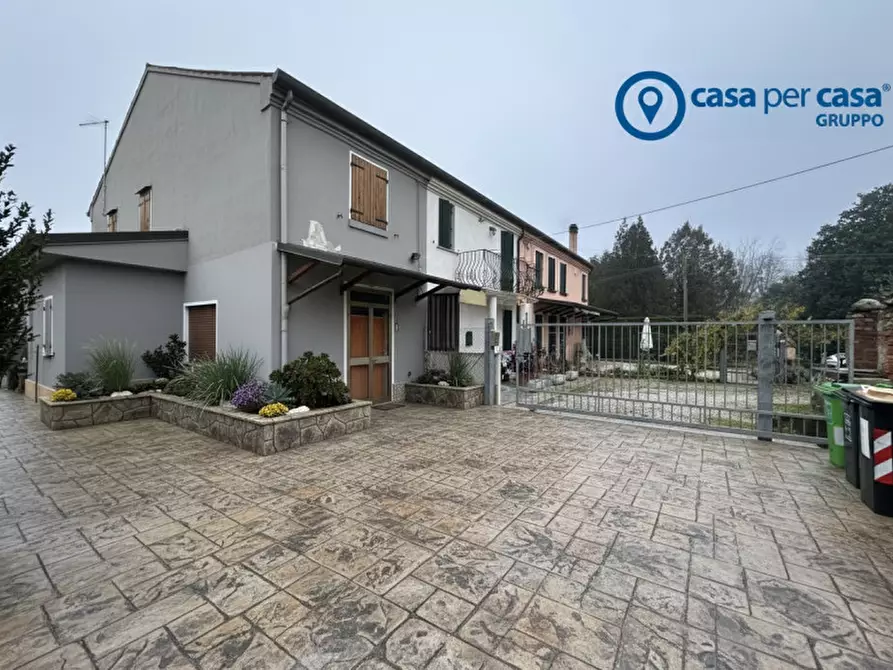 Immagine 1 di Villetta a schiera in vendita  in Via Sant'Antonio 12 a Crespino