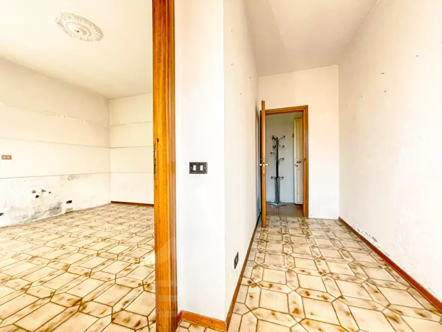 Immagine 6 di Casa indipendente in vendita  in via montello 41 a Divignano