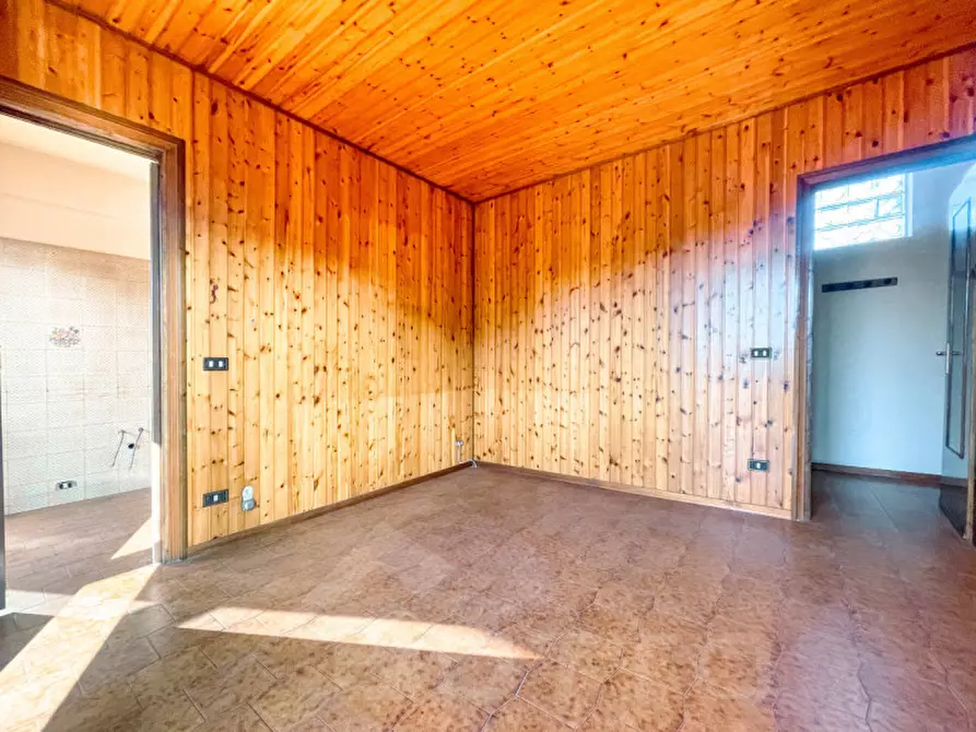 Immagine 9 di Casa indipendente in vendita  in via montello 41 a Divignano