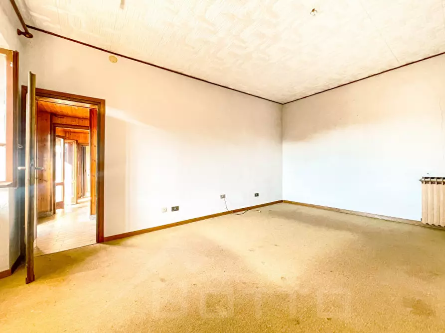 Immagine 14 di Casa indipendente in vendita  in via montello 41 a Divignano