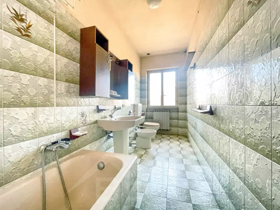 Immagine 15 di Casa indipendente in vendita  in via montello 41 a Divignano