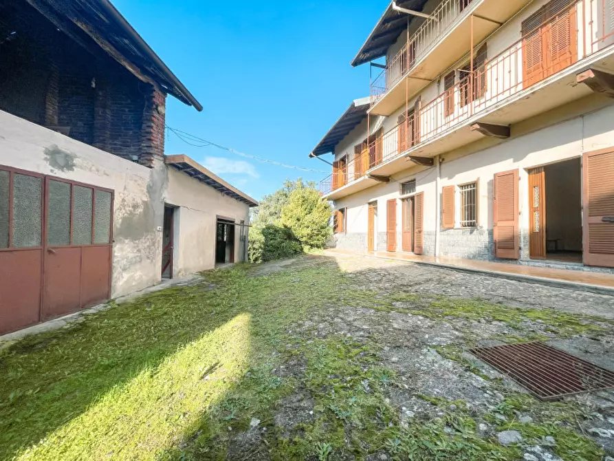 Immagine 20 di Casa indipendente in vendita  in via montello 41 a Divignano