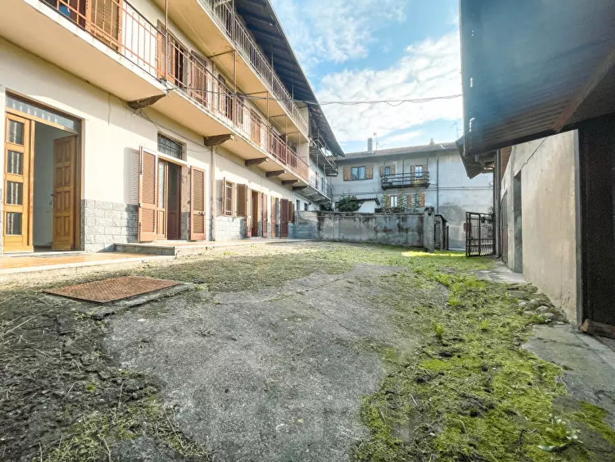 Immagine 23 di Casa indipendente in vendita  in via montello 41 a Divignano