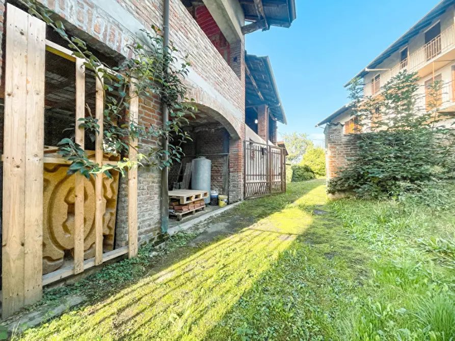 Immagine 24 di Casa indipendente in vendita  in via montello 41 a Divignano