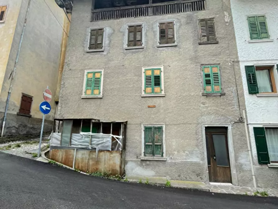 Immagine 26 di Appartamento in vendita  in Via Giouda a Lozzo Di Cadore