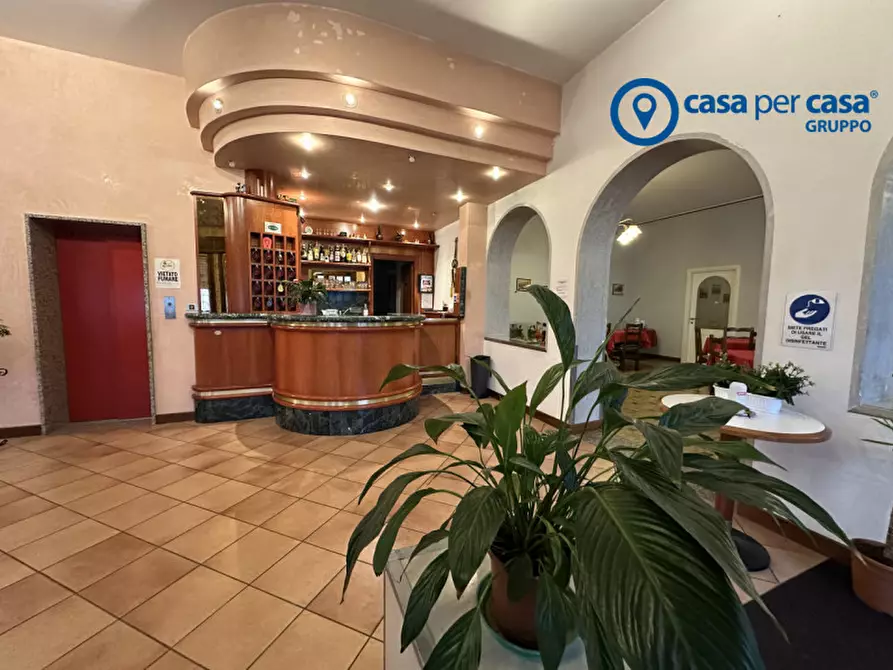 Immagine 2 di Hotel in vendita  in via umberto saba 6 a Castelmassa