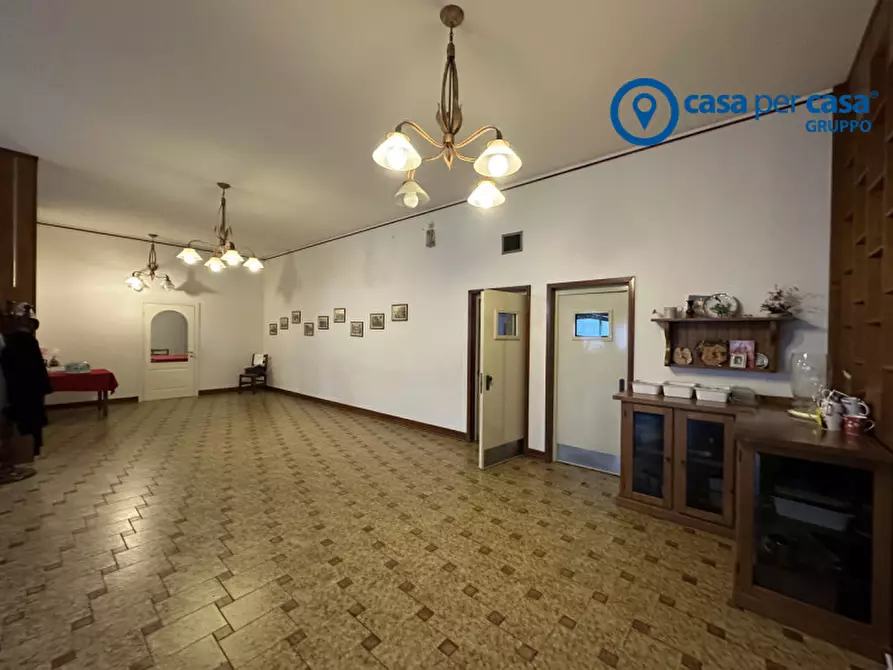 Immagine 12 di Hotel in vendita  in via umberto saba 6 a Castelmassa