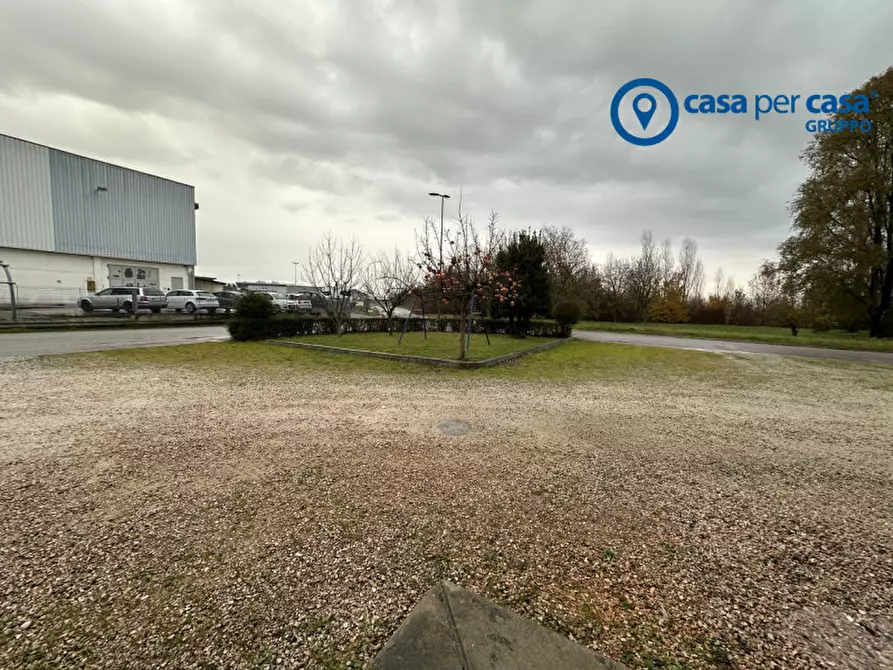 Immagine 15 di Hotel in vendita  in via umberto saba 6 a Castelmassa