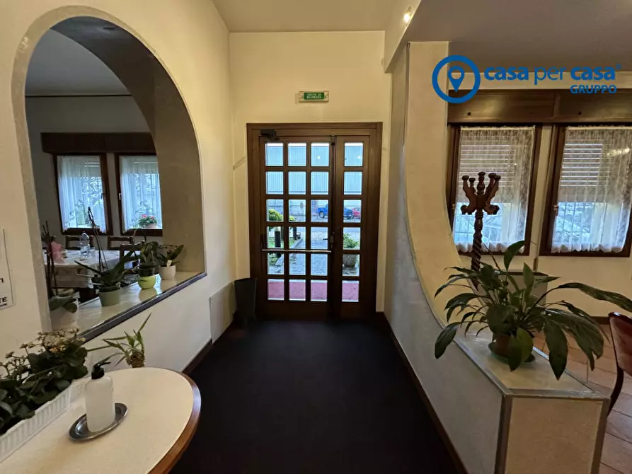 Immagine 16 di Hotel in vendita  in via umberto saba 6 a Castelmassa