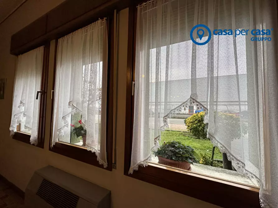 Immagine 17 di Hotel in vendita  in via umberto saba 6 a Castelmassa