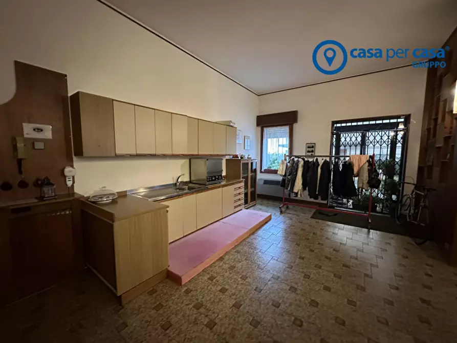 Immagine 18 di Hotel in vendita  in via umberto saba 6 a Castelmassa