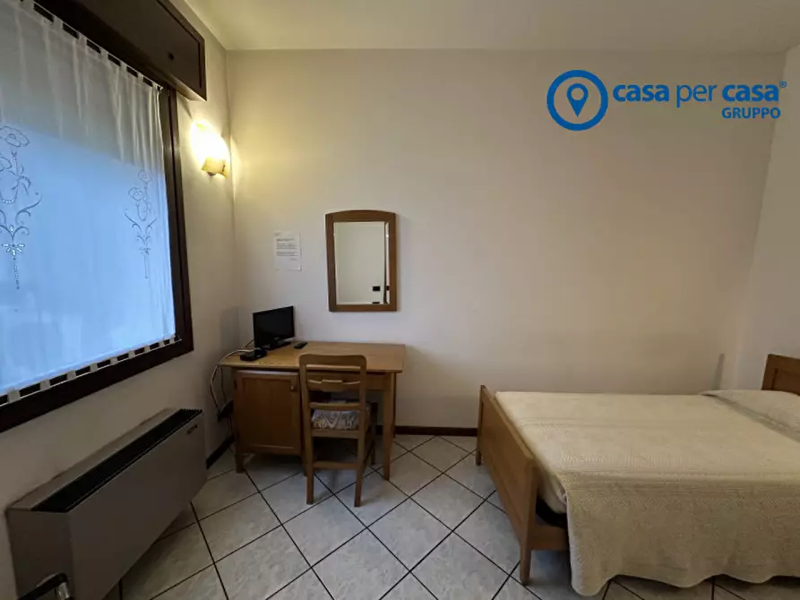 Immagine 49 di Hotel in vendita  in via umberto saba 6 a Castelmassa