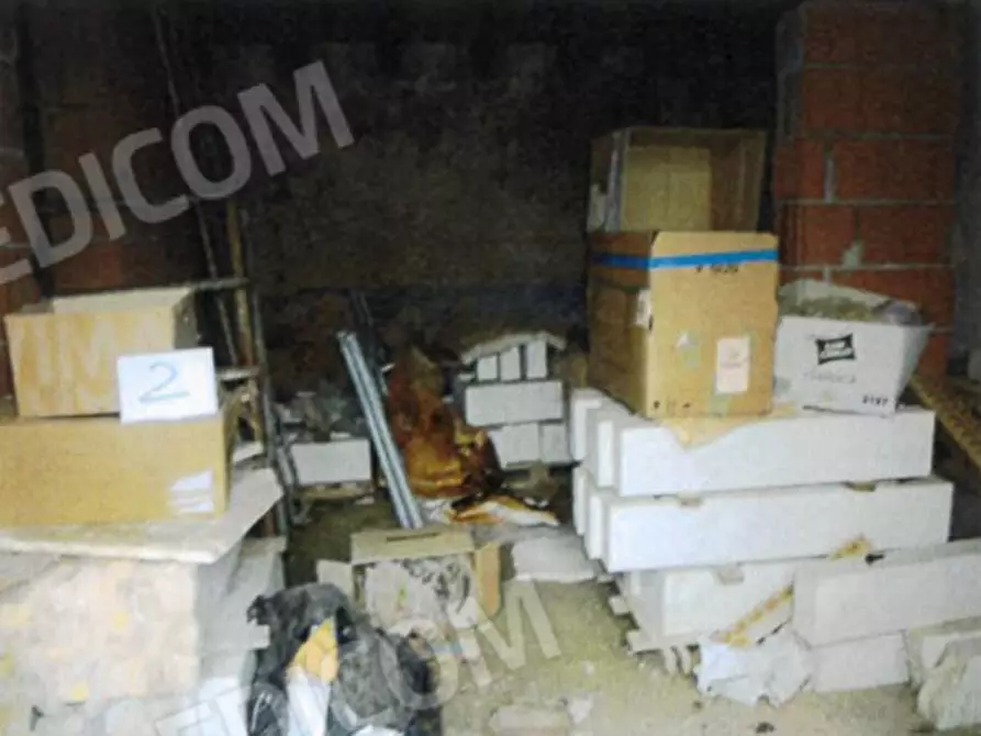 Immagine 27 di Palazzo in vendita  a Badia Calavena