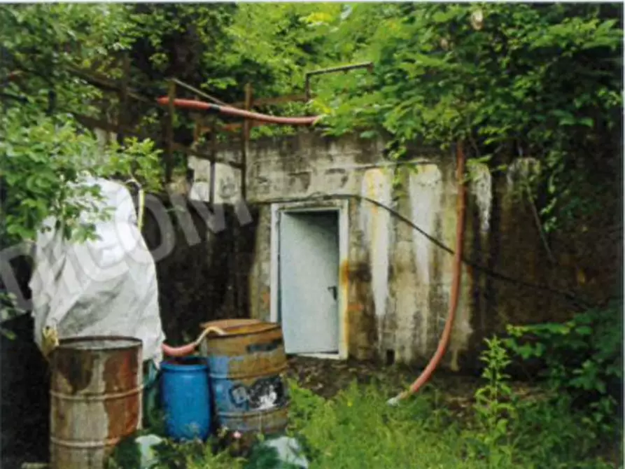 Immagine 38 di Palazzo in vendita  a Badia Calavena