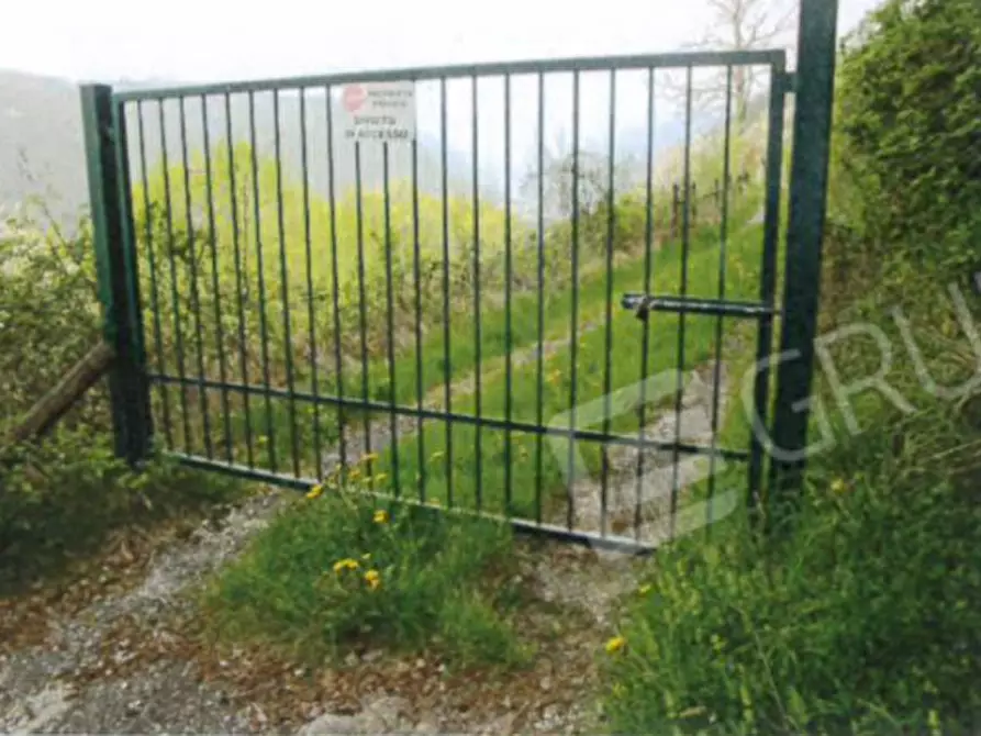 Immagine 43 di Palazzo in vendita  a Badia Calavena