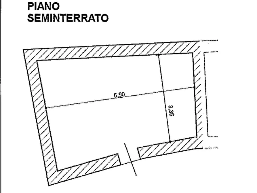Immagine 49 di Palazzo in vendita  a Badia Calavena