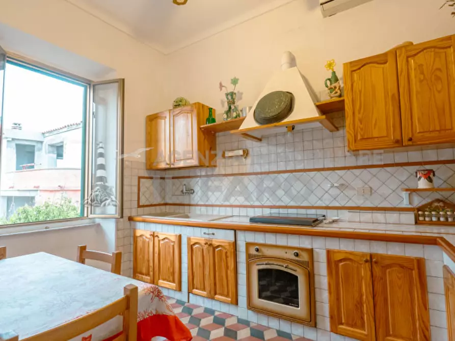 Immagine 12 di Villetta a schiera in vendita  in Via Marco Polo a La Maddalena