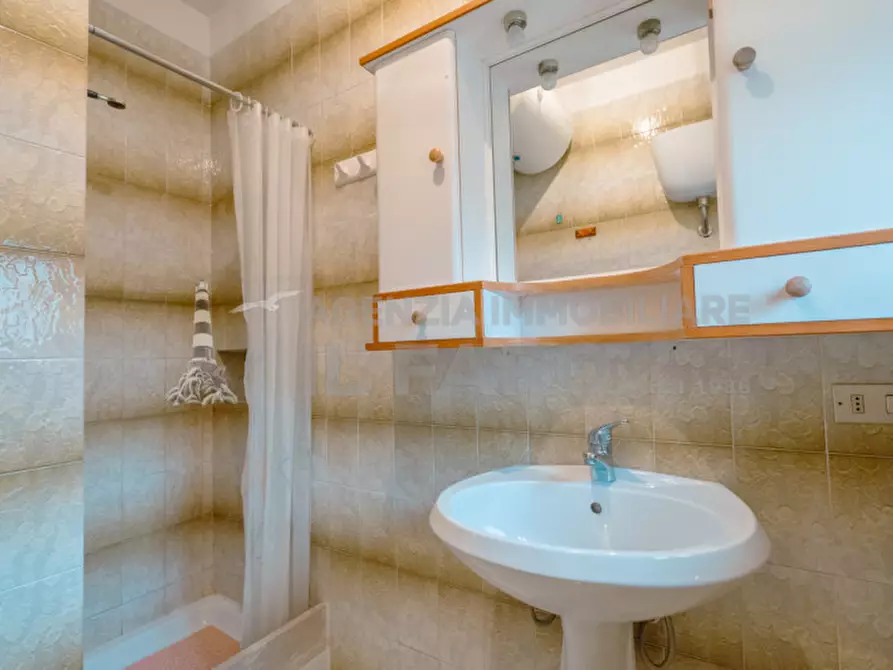 Immagine 16 di Villetta a schiera in vendita  in Via Marco Polo a La Maddalena