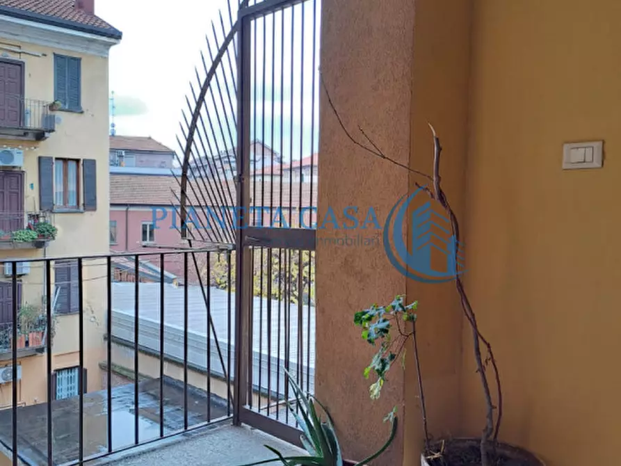 Immagine 25 di Appartamento in affitto  in Via Legnone 79 a Milano