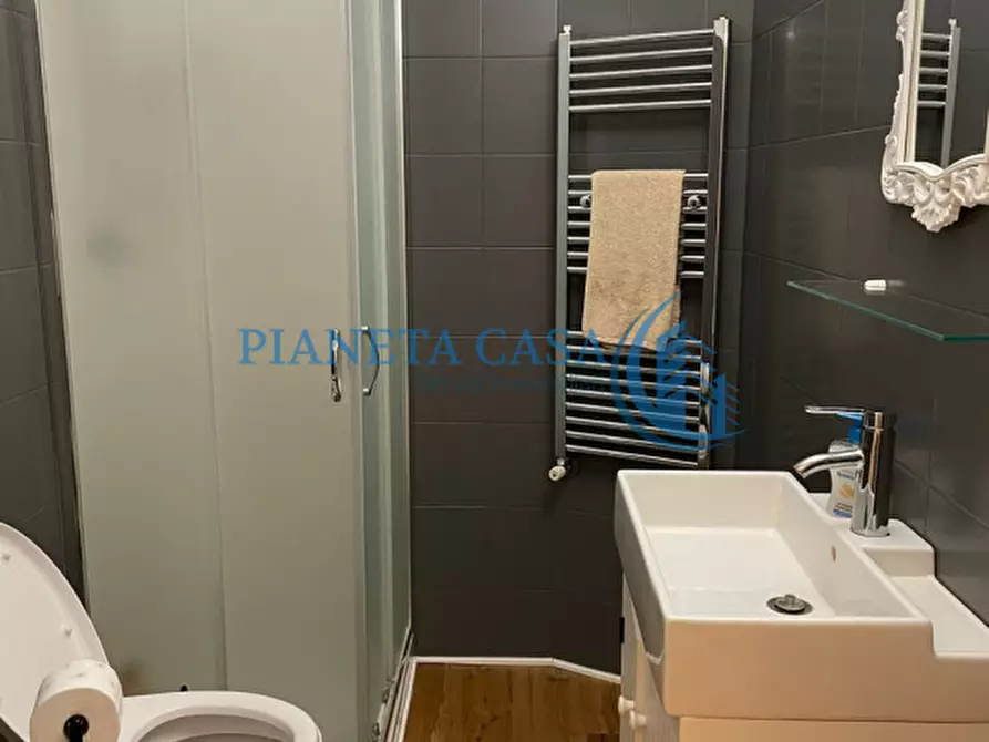 Immagine 26 di Appartamento in affitto  in Via Legnone 79 a Milano