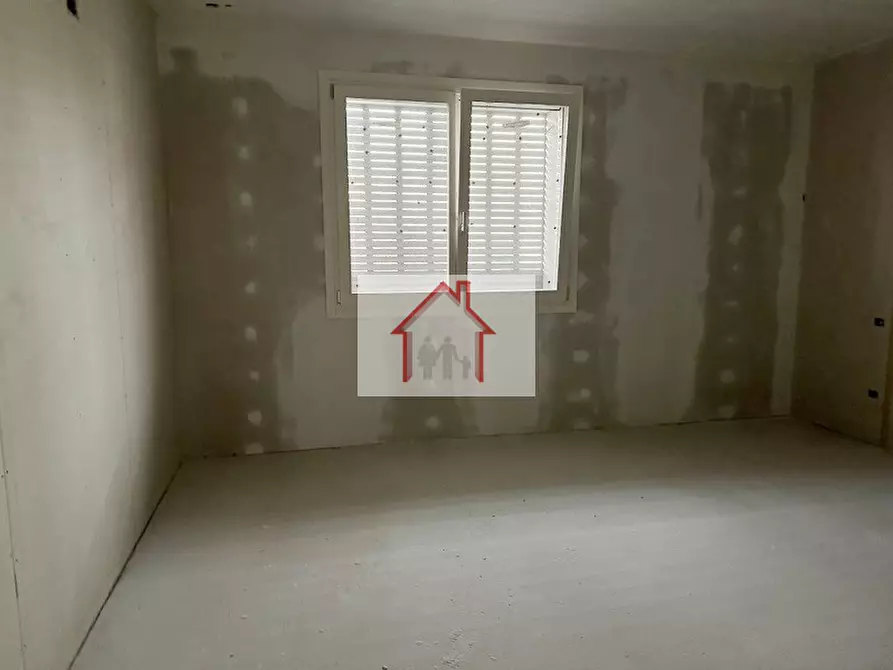 Immagine 36 di Casa indipendente in vendita  a Carbonera