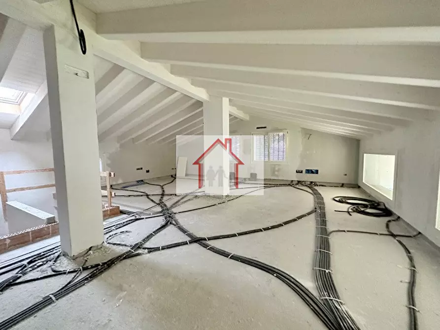 Immagine 41 di Casa indipendente in vendita  a Carbonera