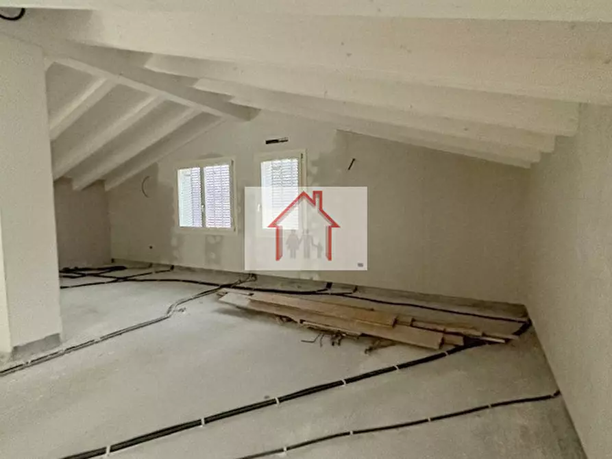 Immagine 43 di Casa indipendente in vendita  a Carbonera