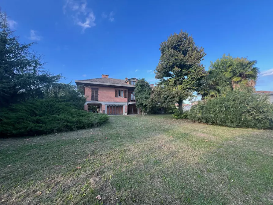 Immagine 1 di Villa in vendita  a San Pietro Viminario