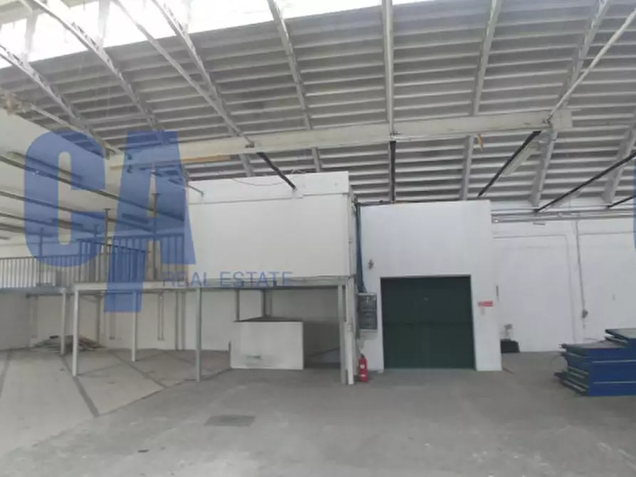 Immagine 5 di Laboratorio in vendita  in VIA GROSIO a Milano