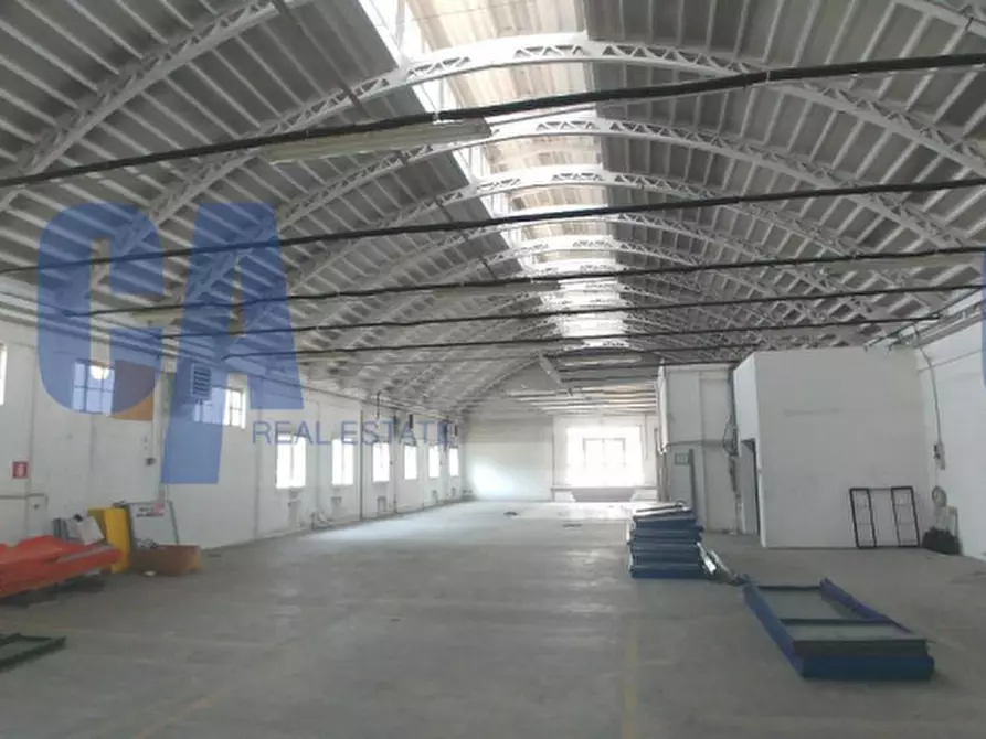 Immagine 6 di Laboratorio in vendita  in VIA GROSIO a Milano