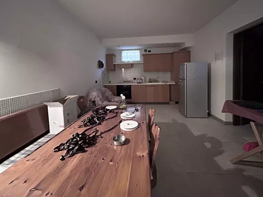 Immagine 41 di Casa bifamiliare in vendita  a Villafranca Di Verona