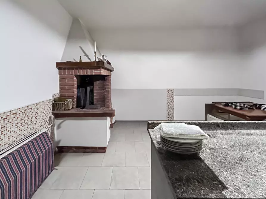 Immagine 42 di Casa bifamiliare in vendita  a Villafranca Di Verona