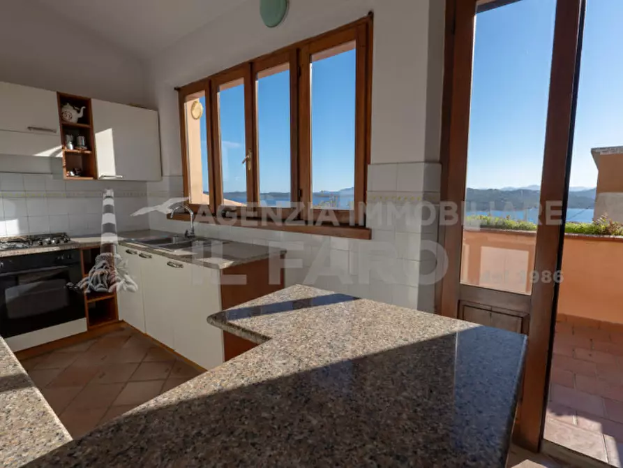 Immagine 4 di Attico in vendita  in Via Suor Gotteland a La Maddalena