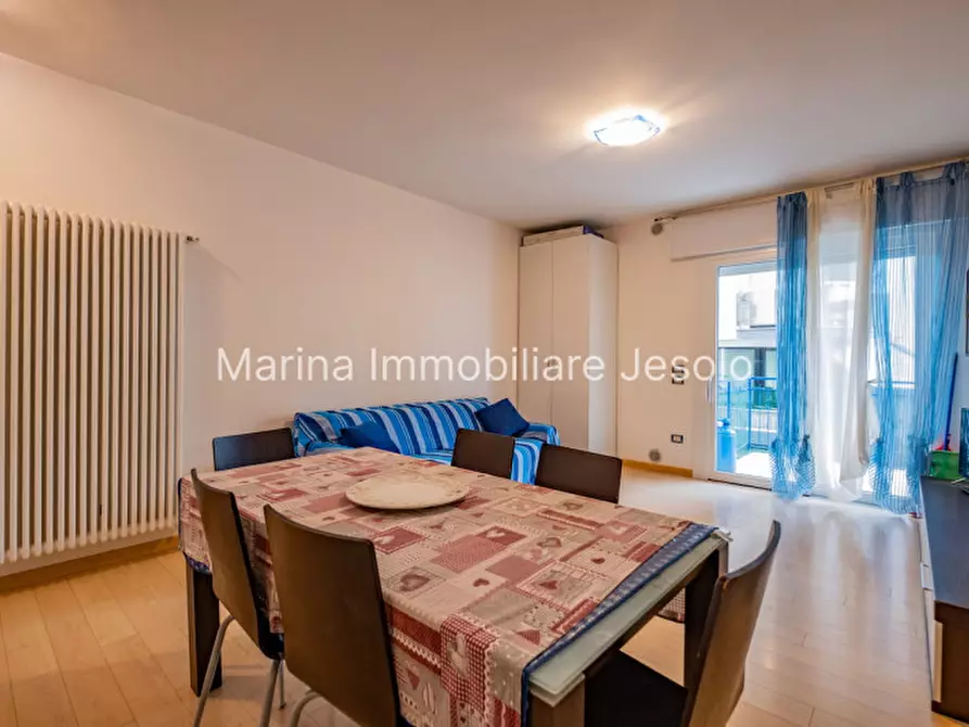 Immagine 2 di Appartamento in vendita  in via padova a Jesolo