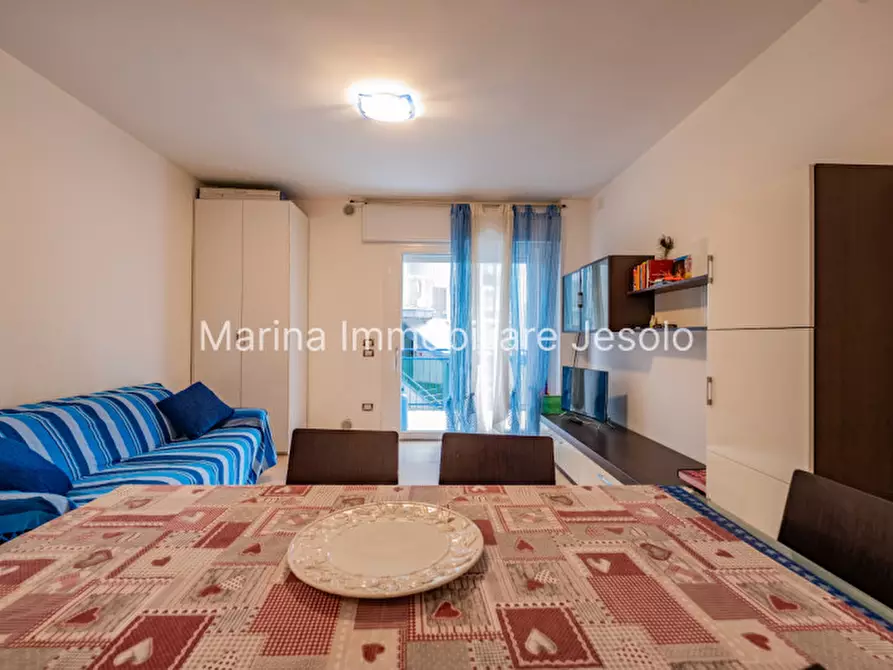 Immagine 9 di Appartamento in vendita  in via padova a Jesolo