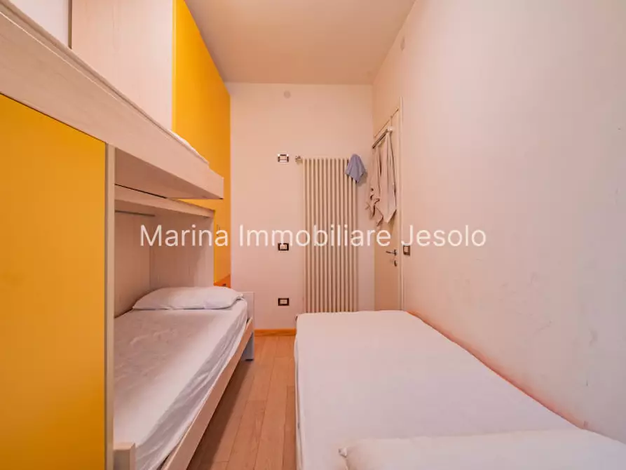 Immagine 15 di Appartamento in vendita  in via padova a Jesolo