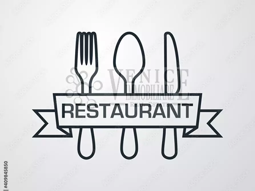 Immagine 1 di Attività commerciale in vendita  a Mirano