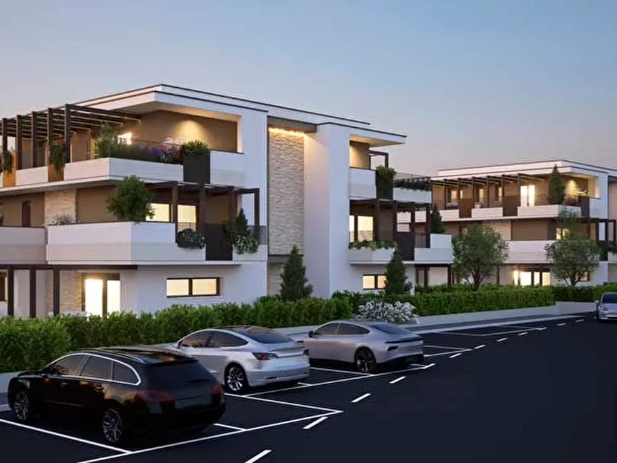 Immagine 3 di Appartamento in vendita  a Castelfranco Veneto