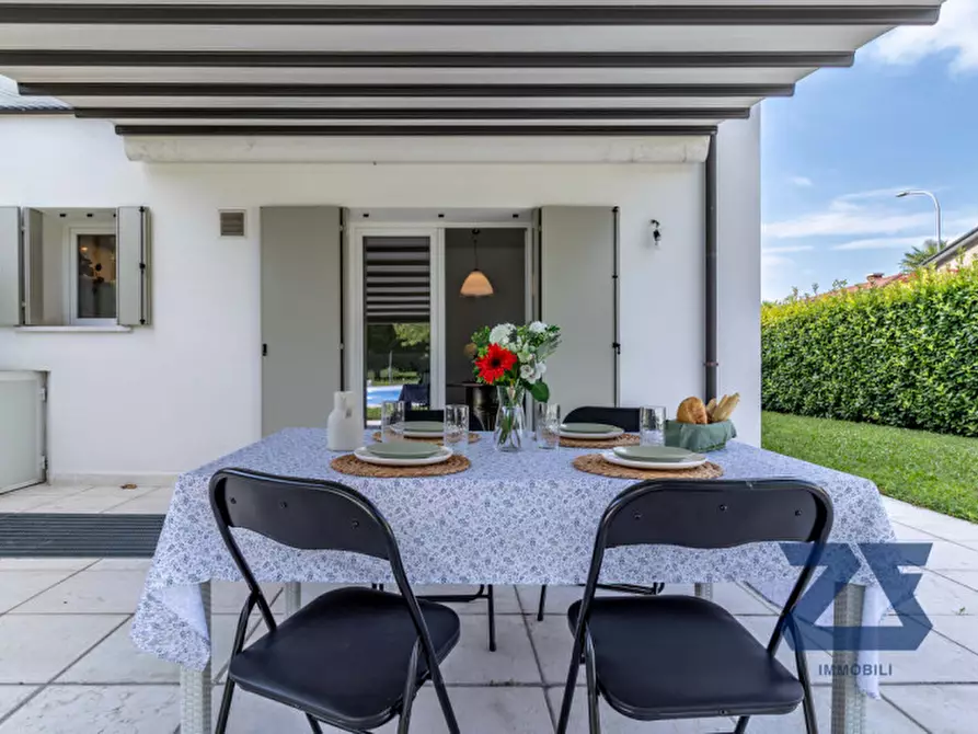 Immagine 22 di Casa bifamiliare in vendita  in Via Redipuglia a Castelfranco Veneto