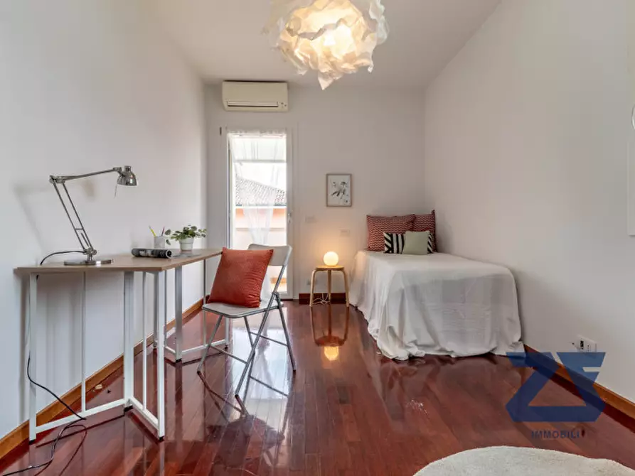 Immagine 30 di Casa bifamiliare in vendita  in Via Redipuglia a Castelfranco Veneto