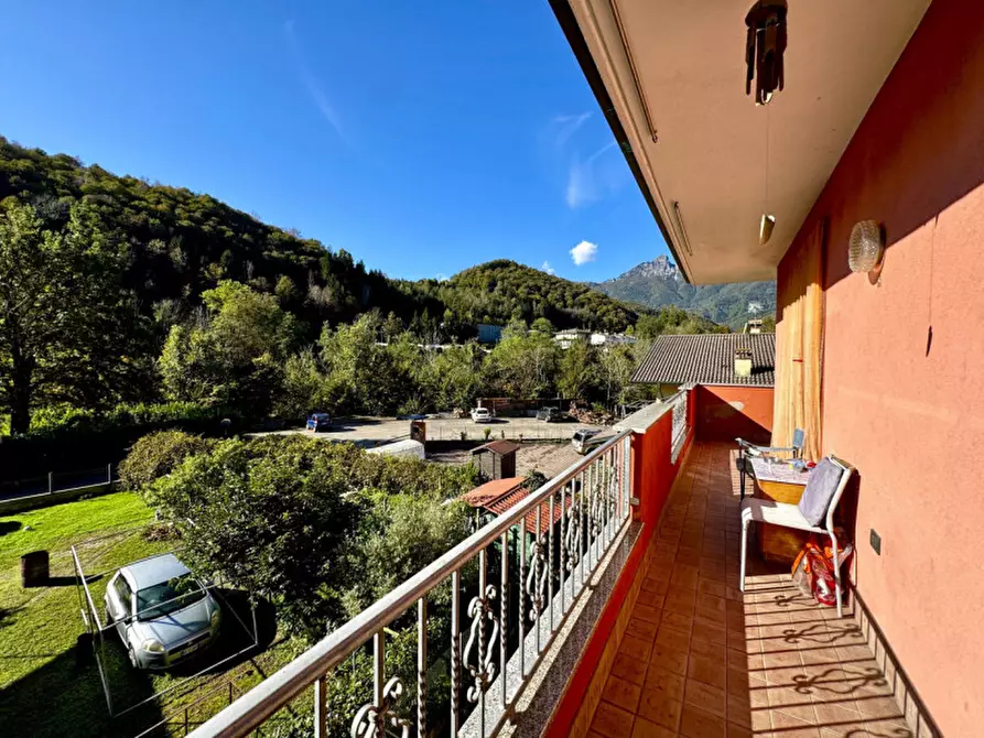 Immagine 10 di Appartamento in vendita  in Via San Rocco 15 a Valli Del Pasubio