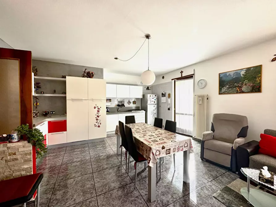 Immagine 11 di Appartamento in vendita  in Via San Rocco 15 a Valli Del Pasubio