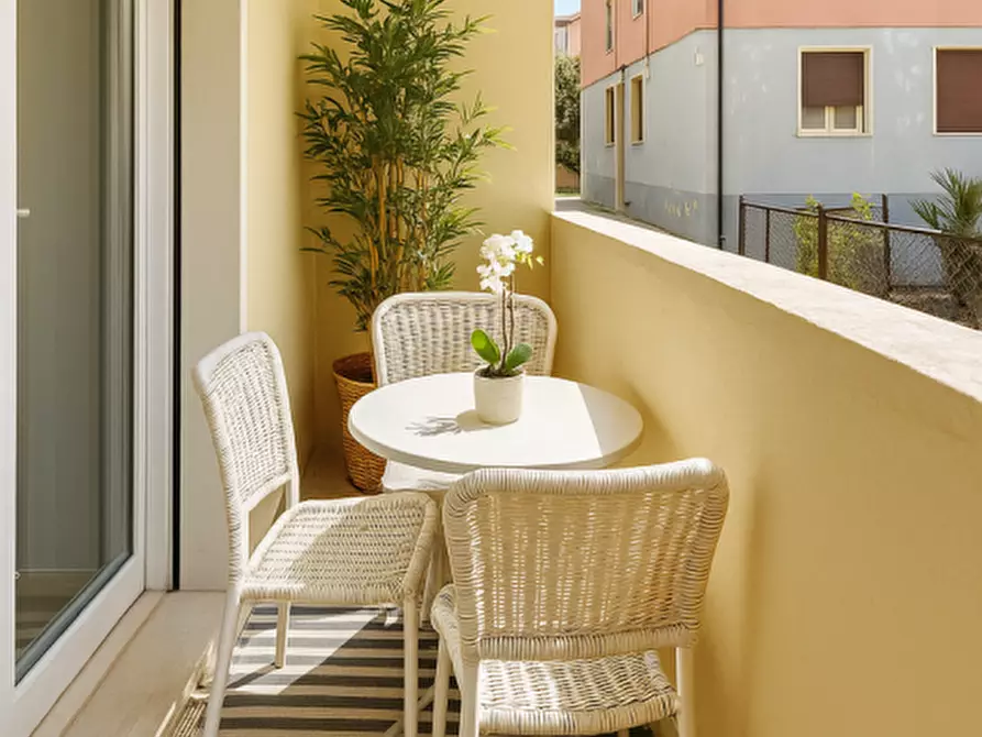 Immagine 13 di Appartamento in vendita  in Via Fantoni, 13 a Vicenza