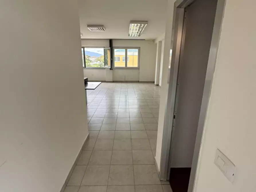 Immagine 3 di Ufficio in affitto  in Largo San Vincenzo a Sant'ippolito