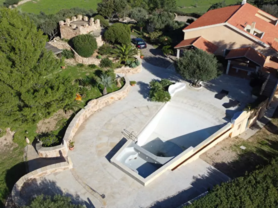 Immagine 17 di Villa in vendita  in via plebi 48 a Olbia