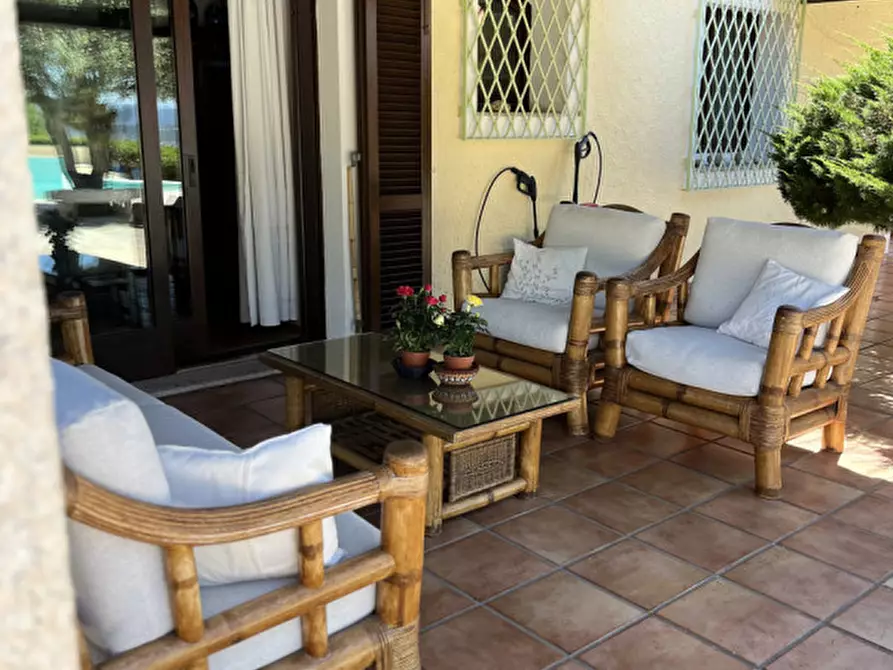 Immagine 18 di Villa in vendita  in via plebi 48 a Olbia